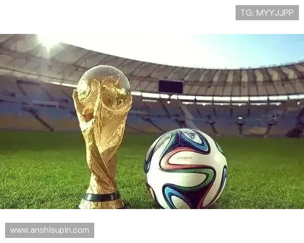 1m8足球明星的辉煌历程与未来展望揭秘球场上的传奇与梦想